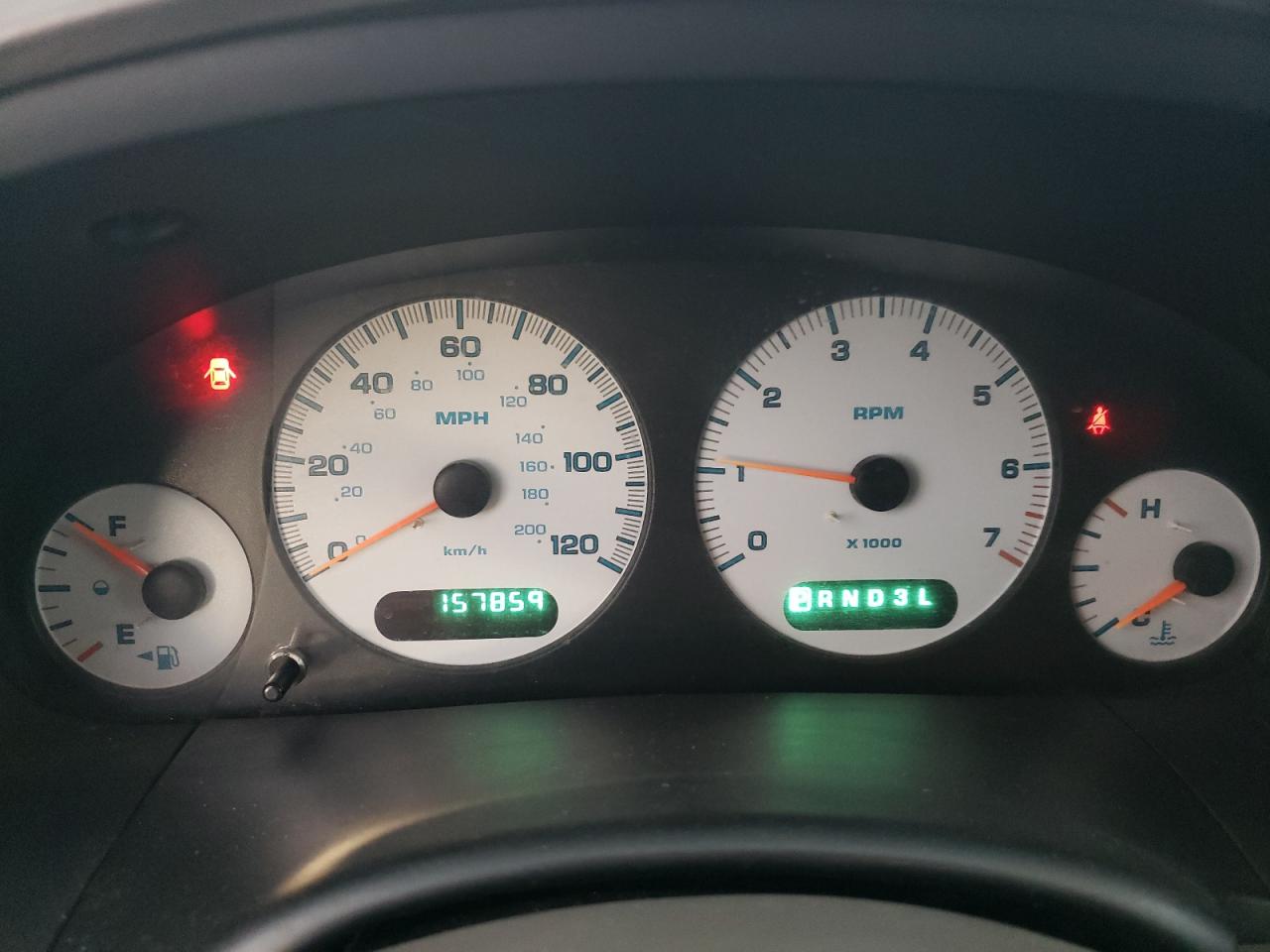 2002 Dodge Caravan - Image 9