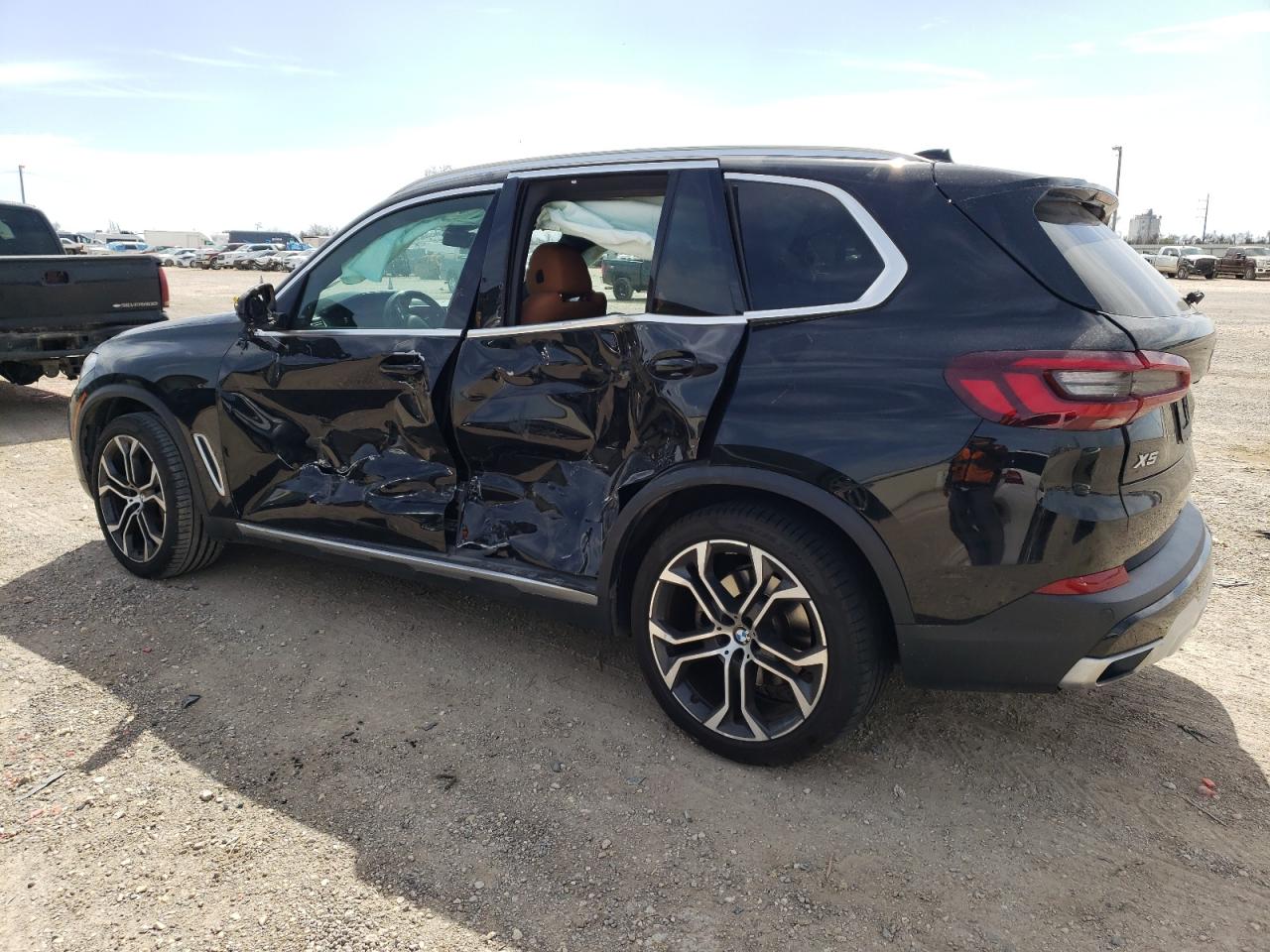 2021 BMW X5 - Image 2