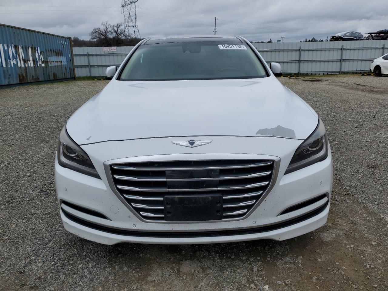 2015 Hyundai Genesis - Image 5