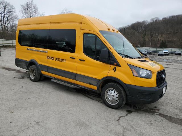  FORD TRANSIT 2023 Желтый