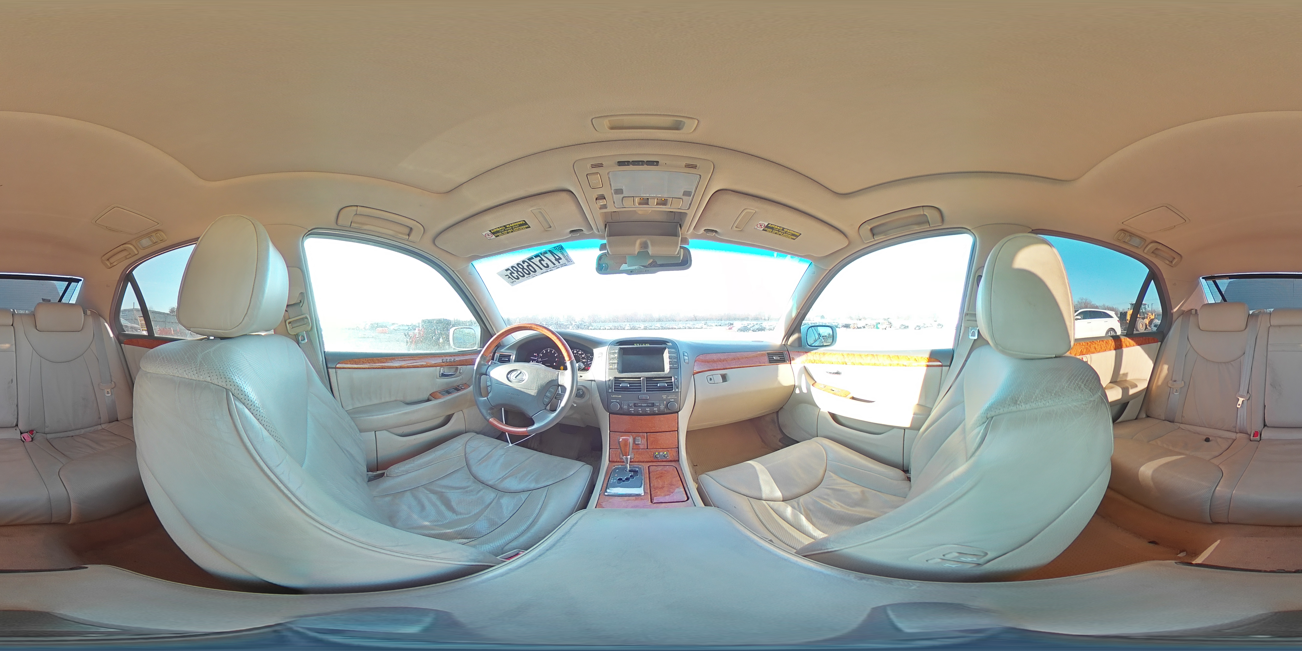 2004 Lexus LS - Image 13