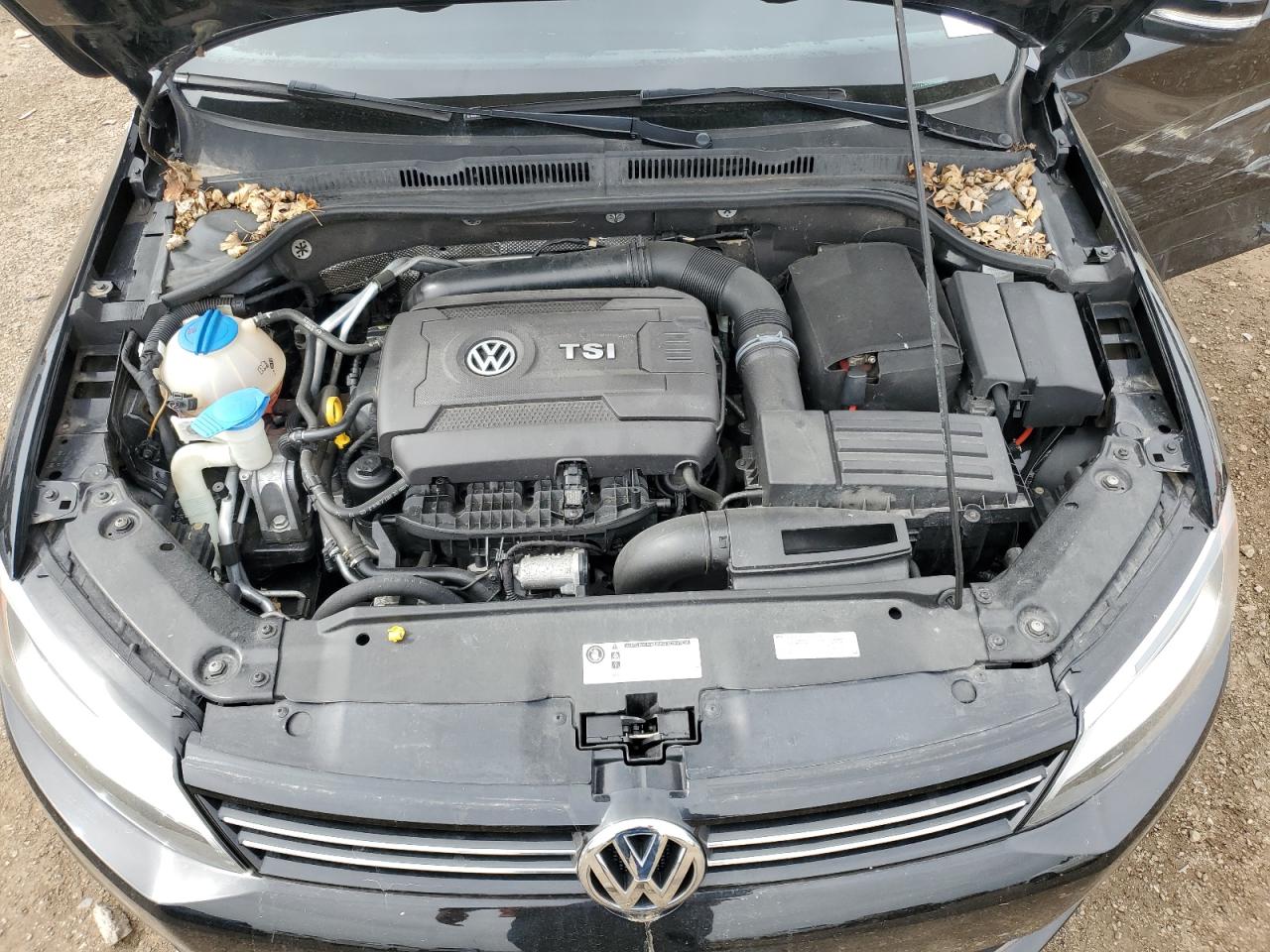 2014 Volkswagen Jetta - Image 12