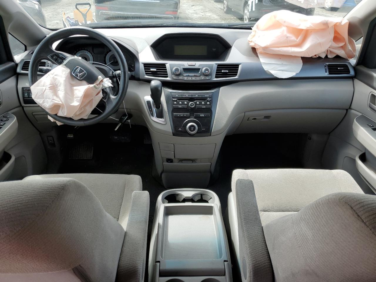 2011 Honda Odyssey - Image 8