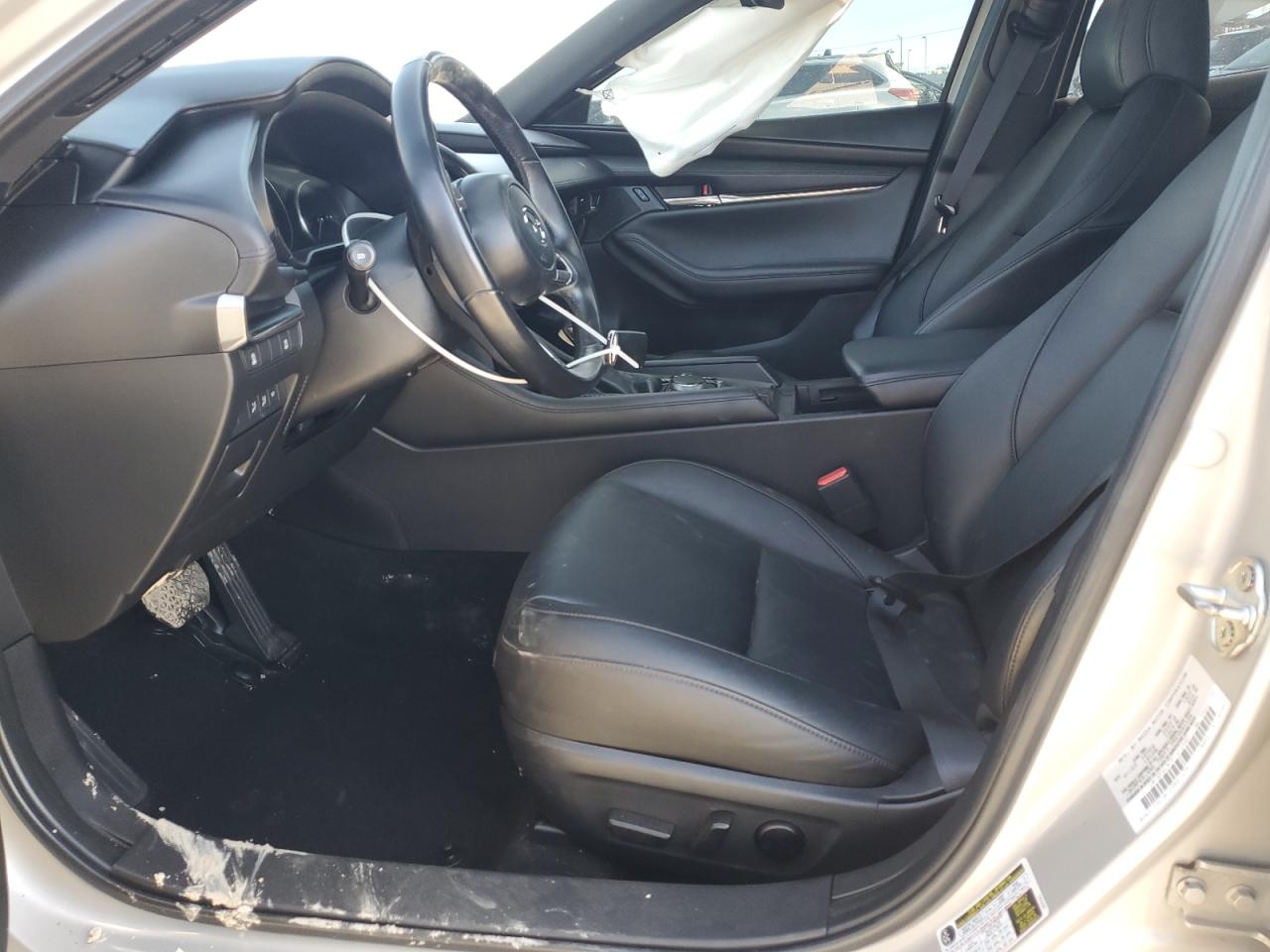 2023 Mazda 3 - Image 7