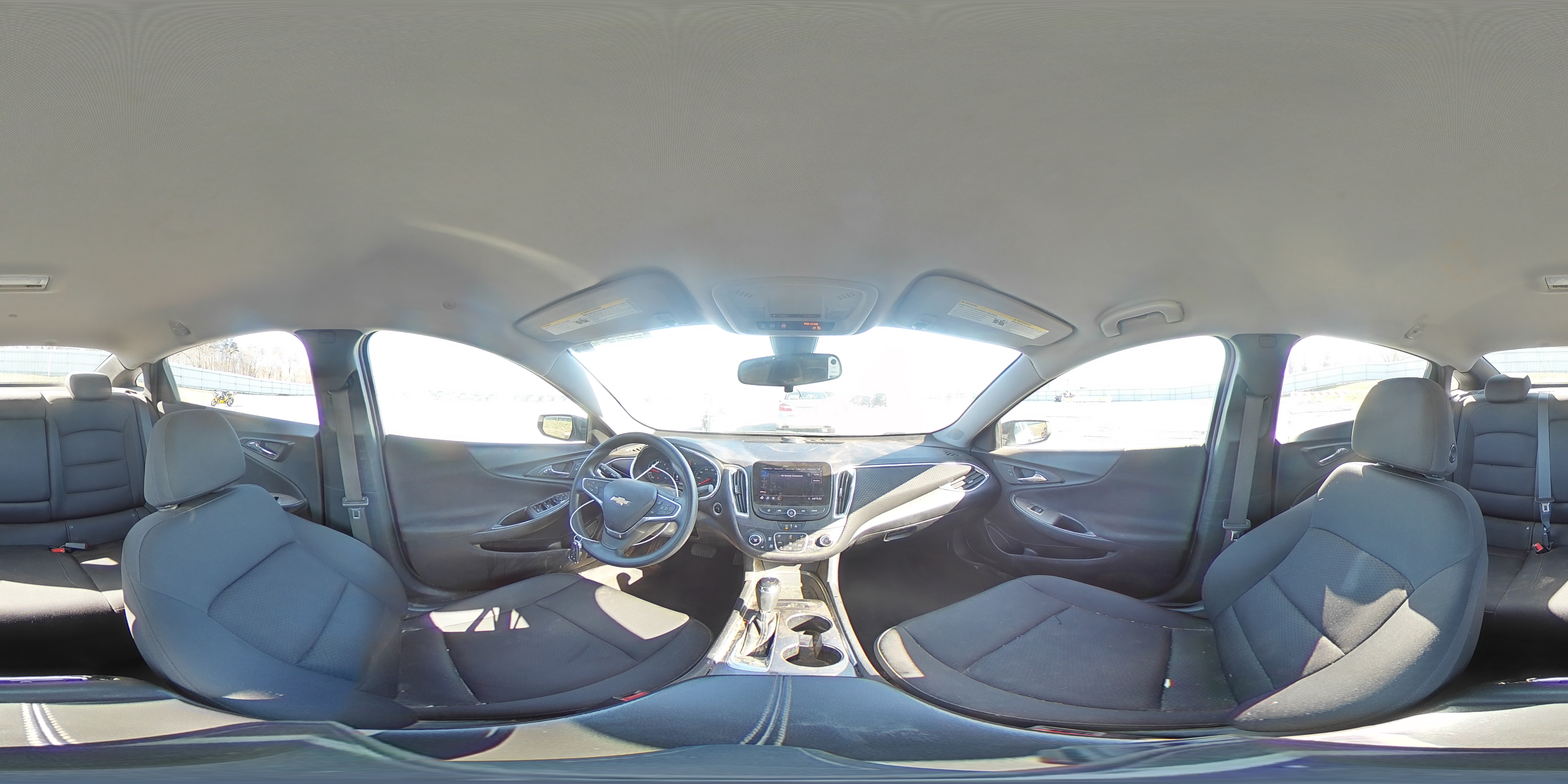 2020 Chevrolet Malibu - Image 13
