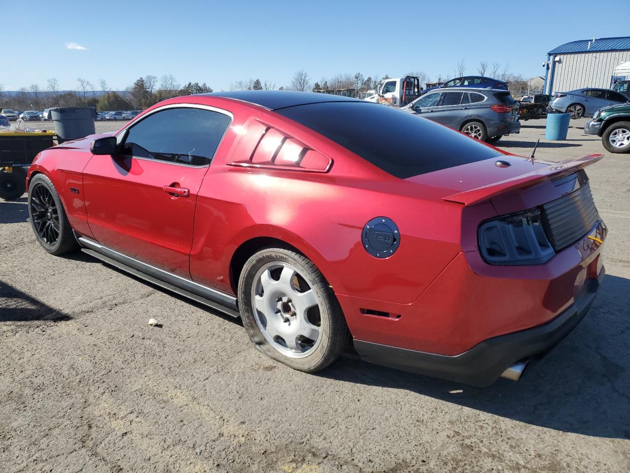 2011 Ford Mustang - Image 2
