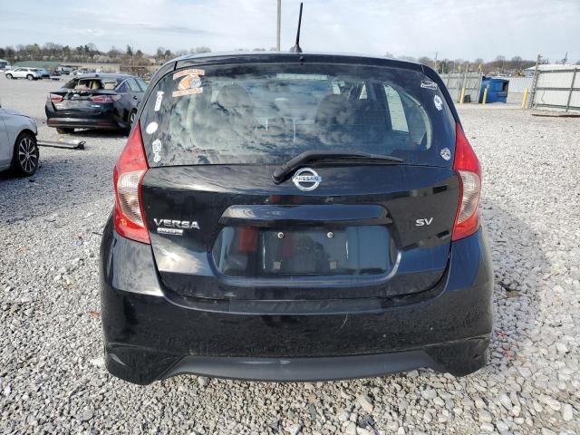  NISSAN VERSA 2018 Czarny