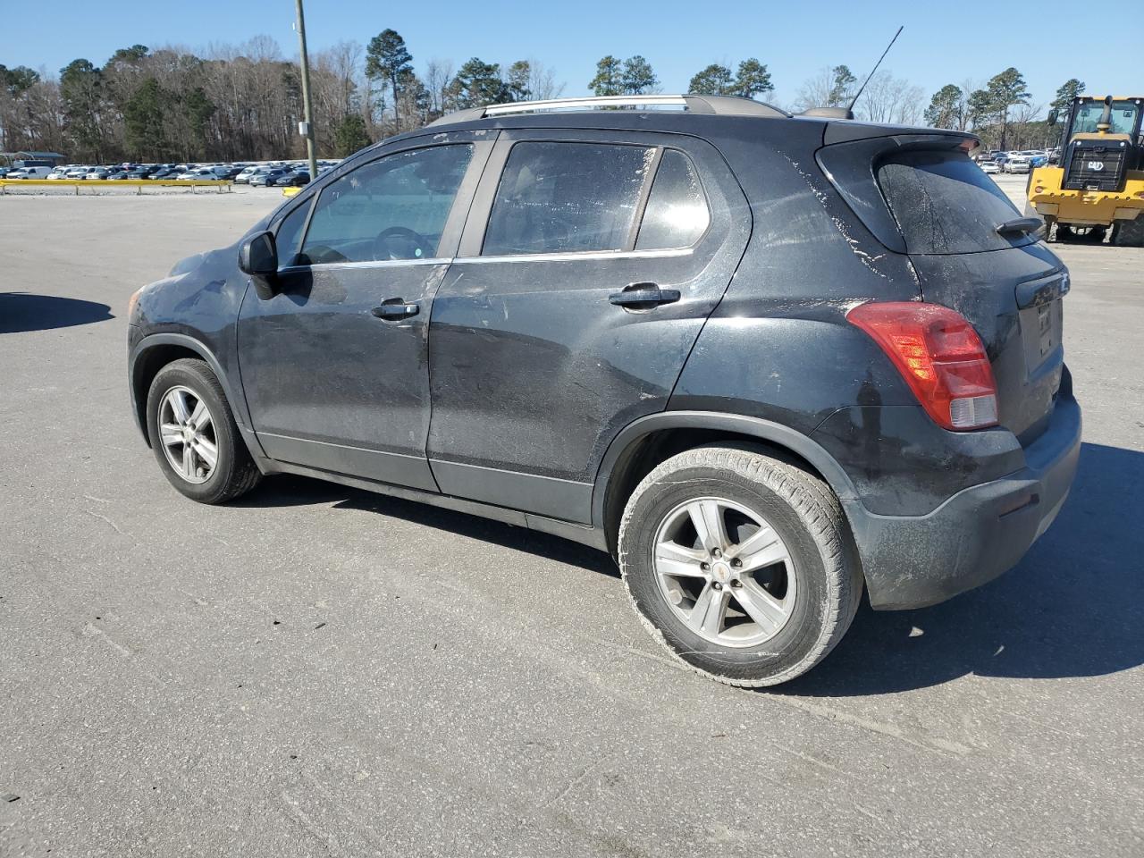 2015 Chevrolet Trax - Image 2