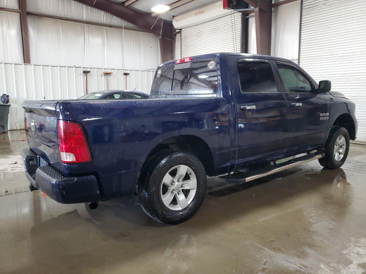 2015 RAM 1500 - Image 3