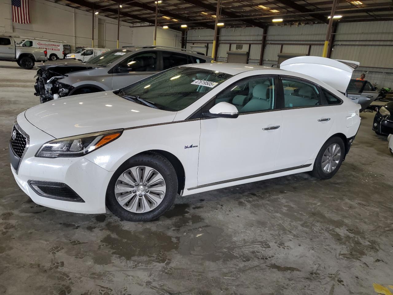 2017 Hyundai Sonata - Image 1