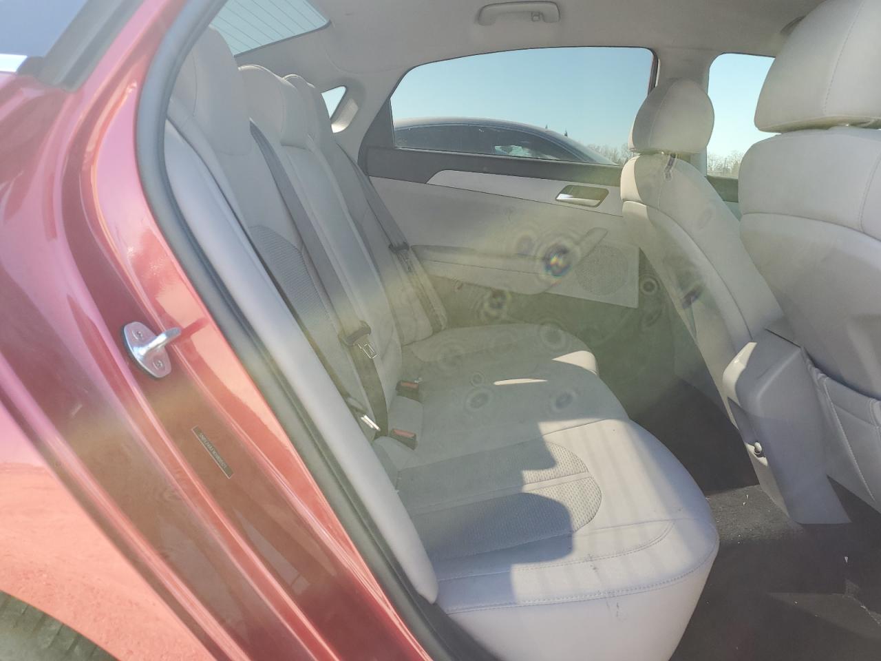 2019 Hyundai Sonata - Image 10