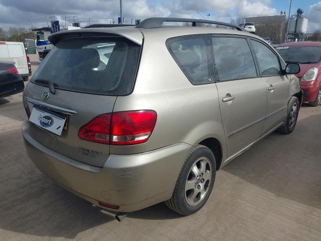 2003 TOYOTA AVENSIS VE