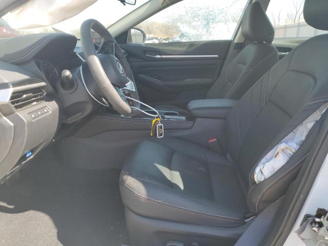  NISSAN ALTIMA 2024 Biały