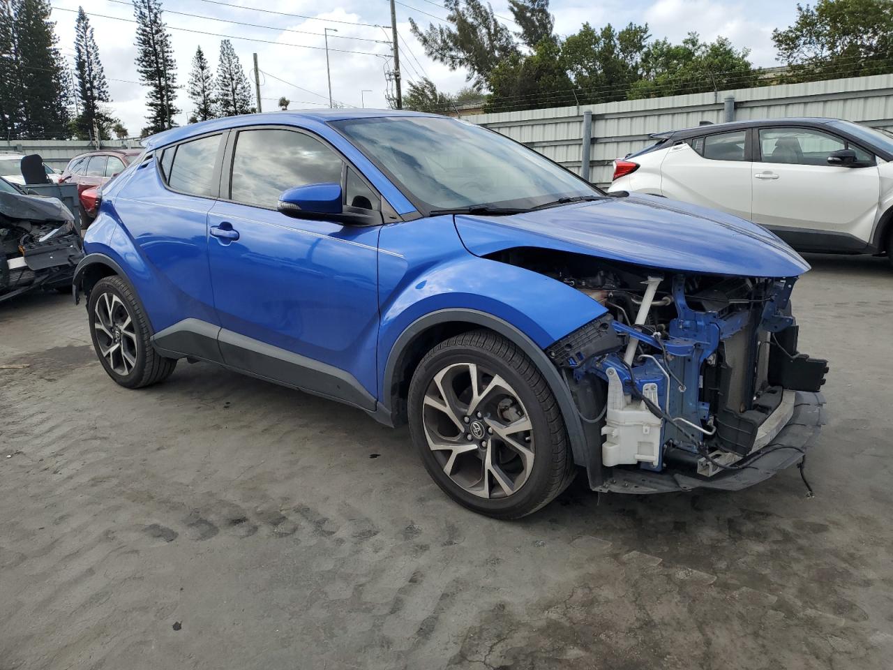 2018 Toyota C-HR - Image 4