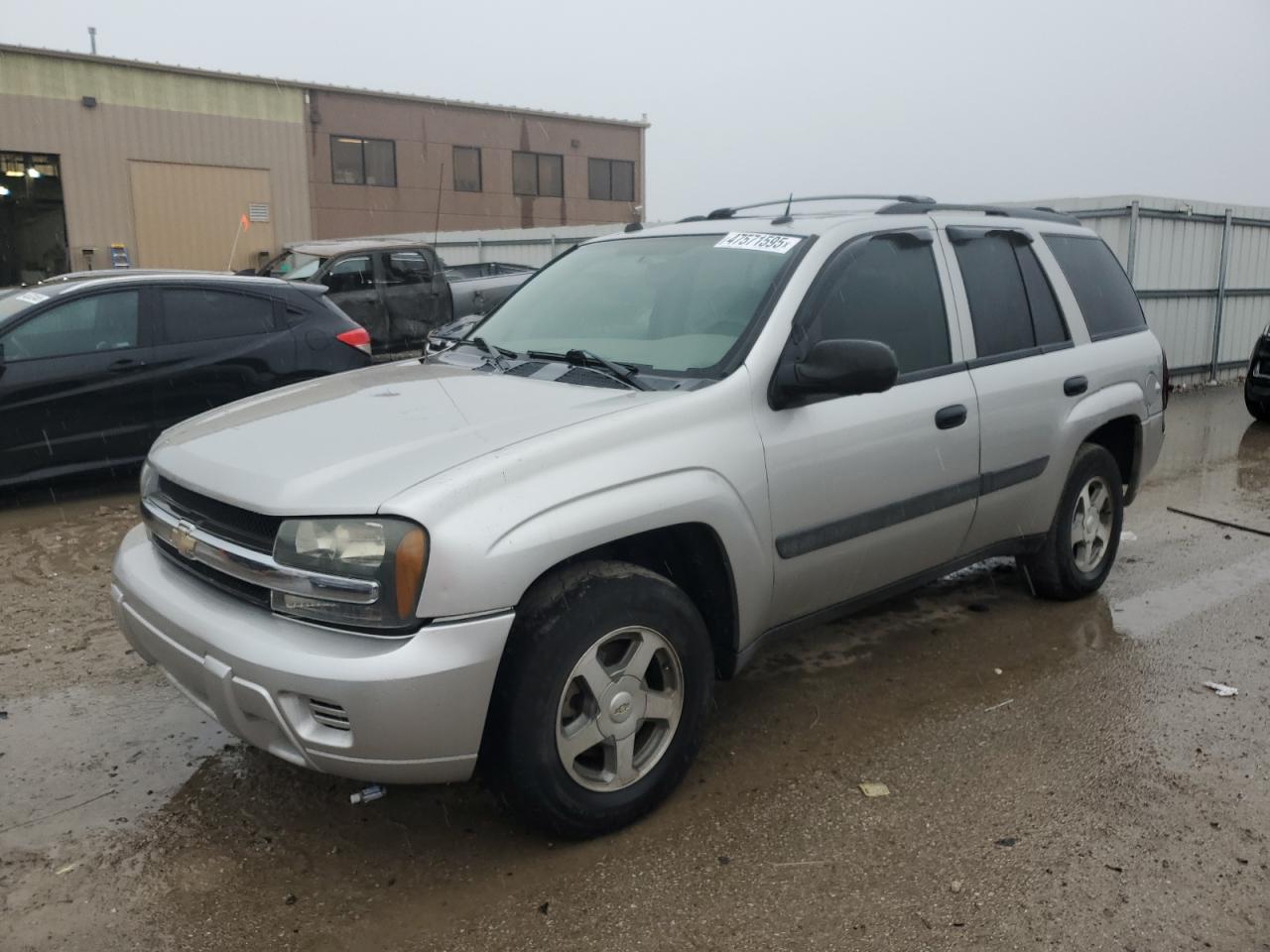 2005 Chevrolet TrailBlazer - Image 1