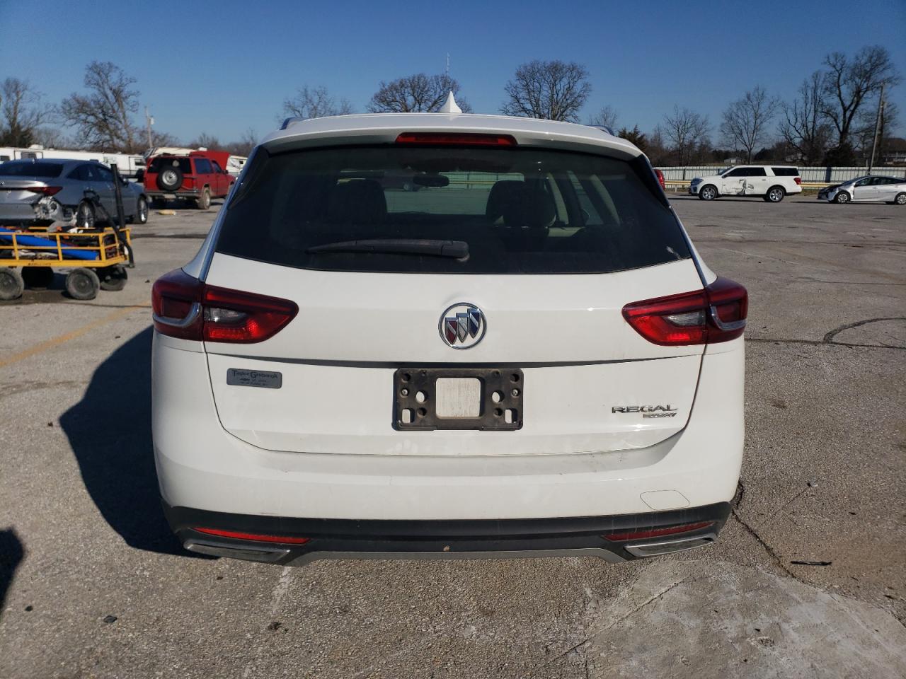 2019 Buick Regal - Image 6