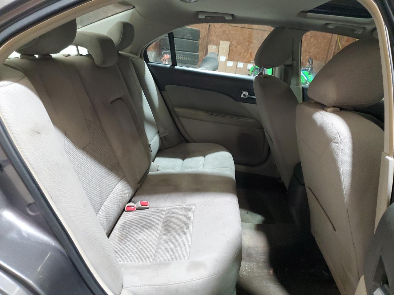 2011 Ford Fusion - Image 10