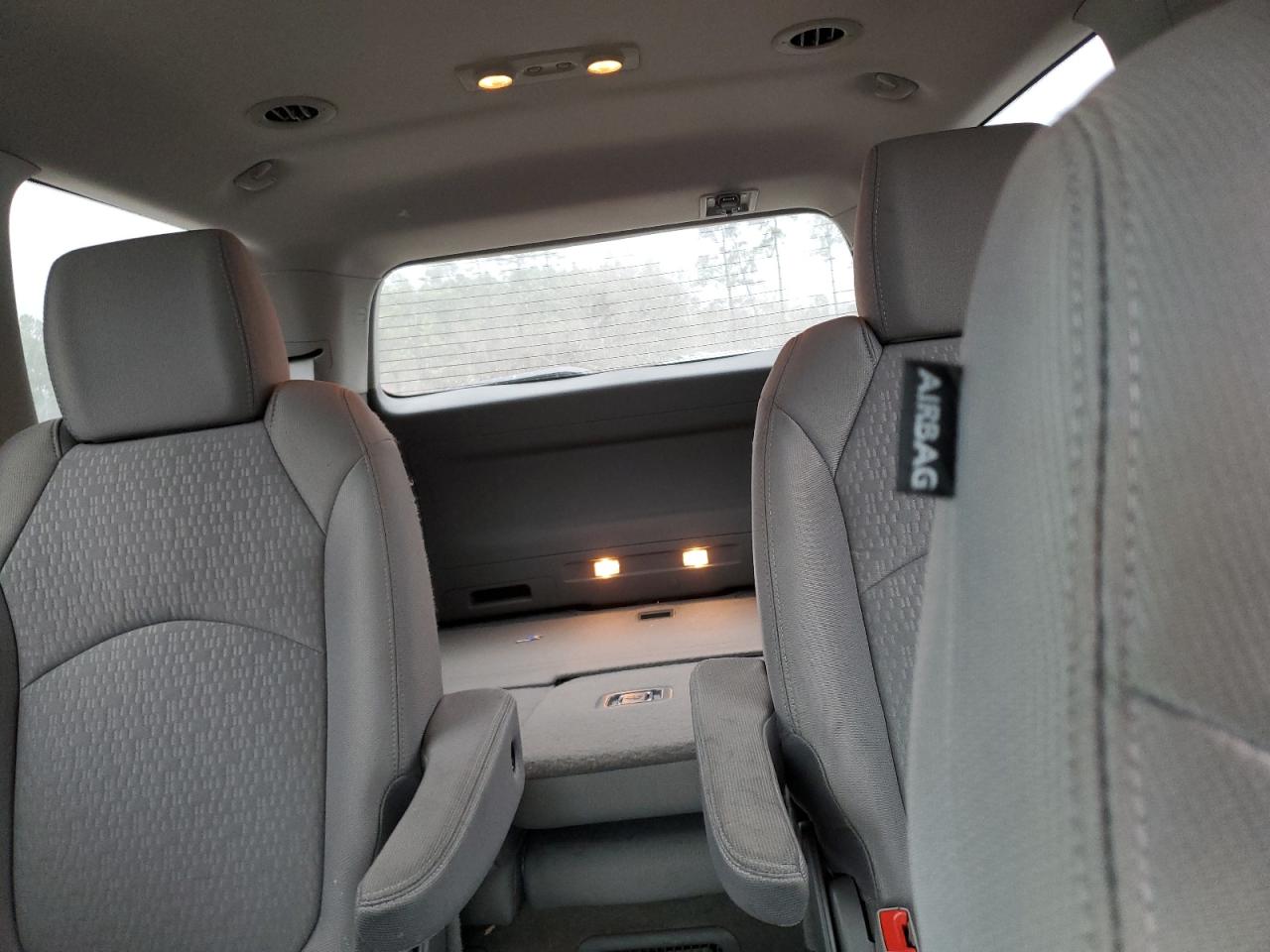 2015 GMC Acadia - Image 10