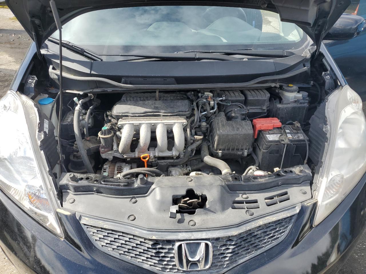2009 Honda Fit - Image 12