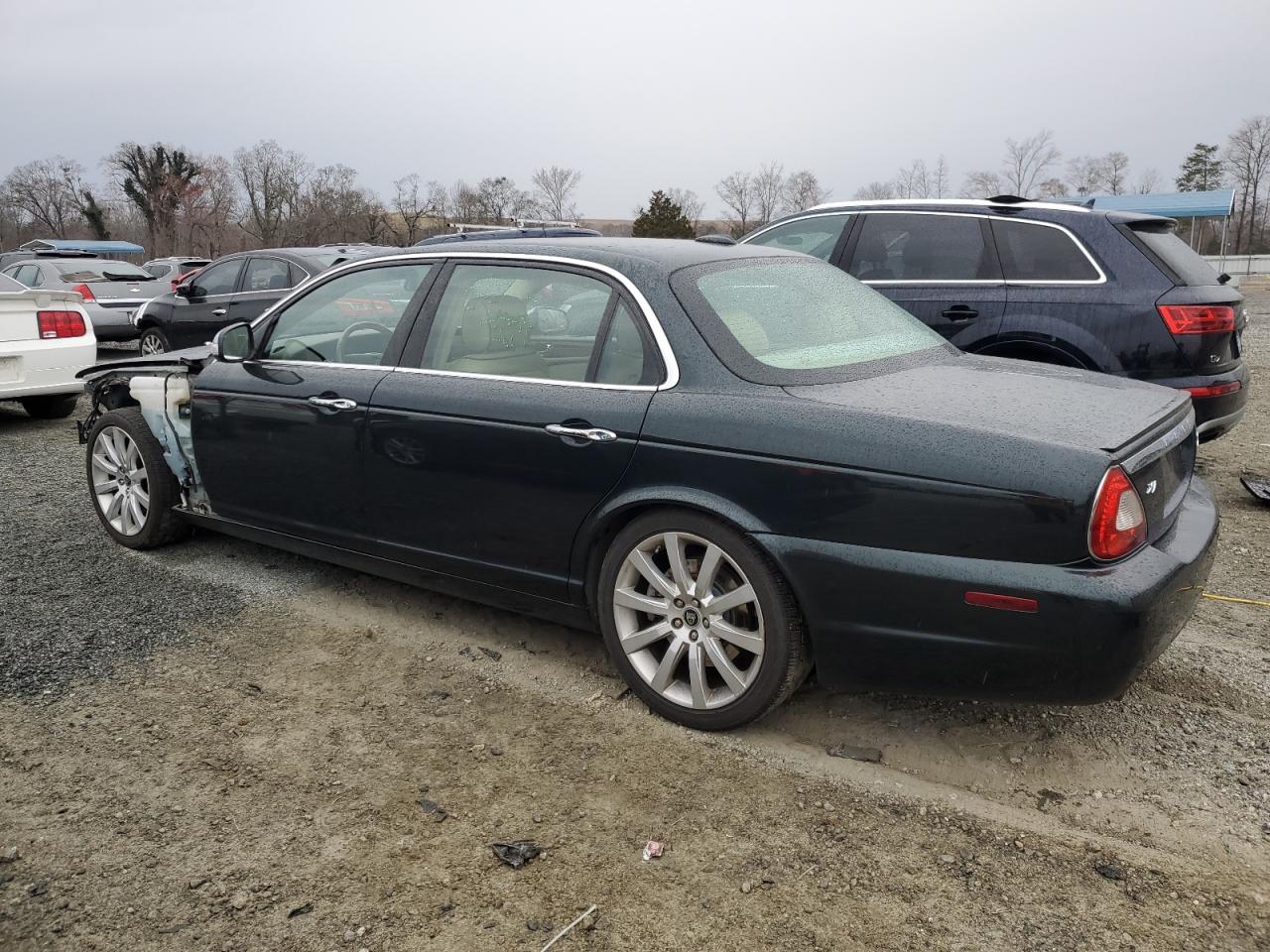 2008 Jaguar XJ - Image 2