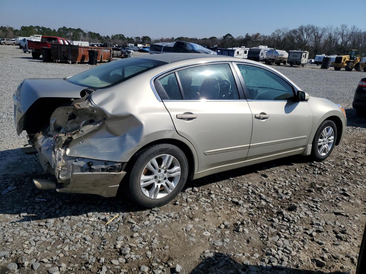 2010 Nissan Altima - Image 3