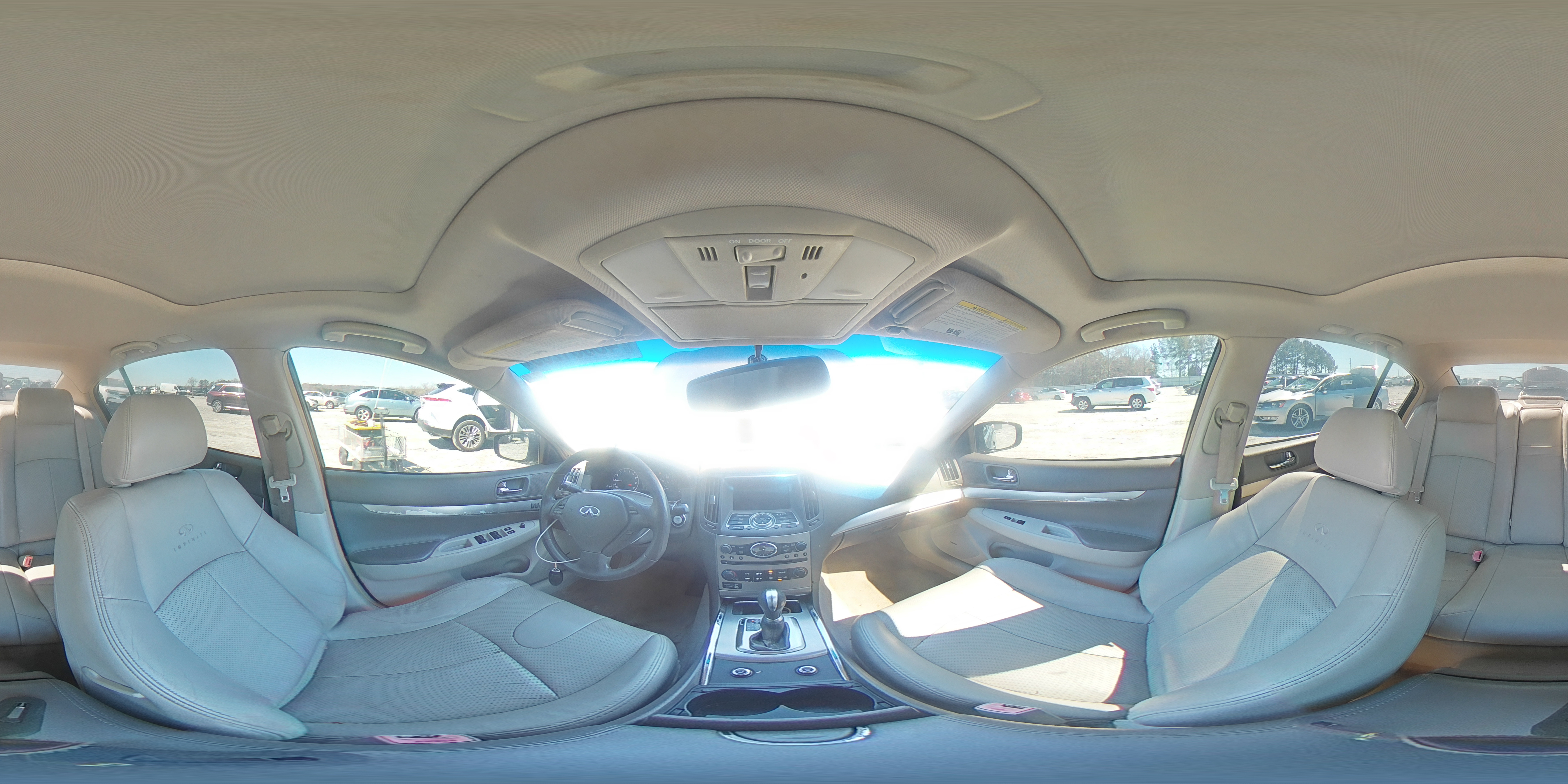 2011 Infiniti G - Image 12