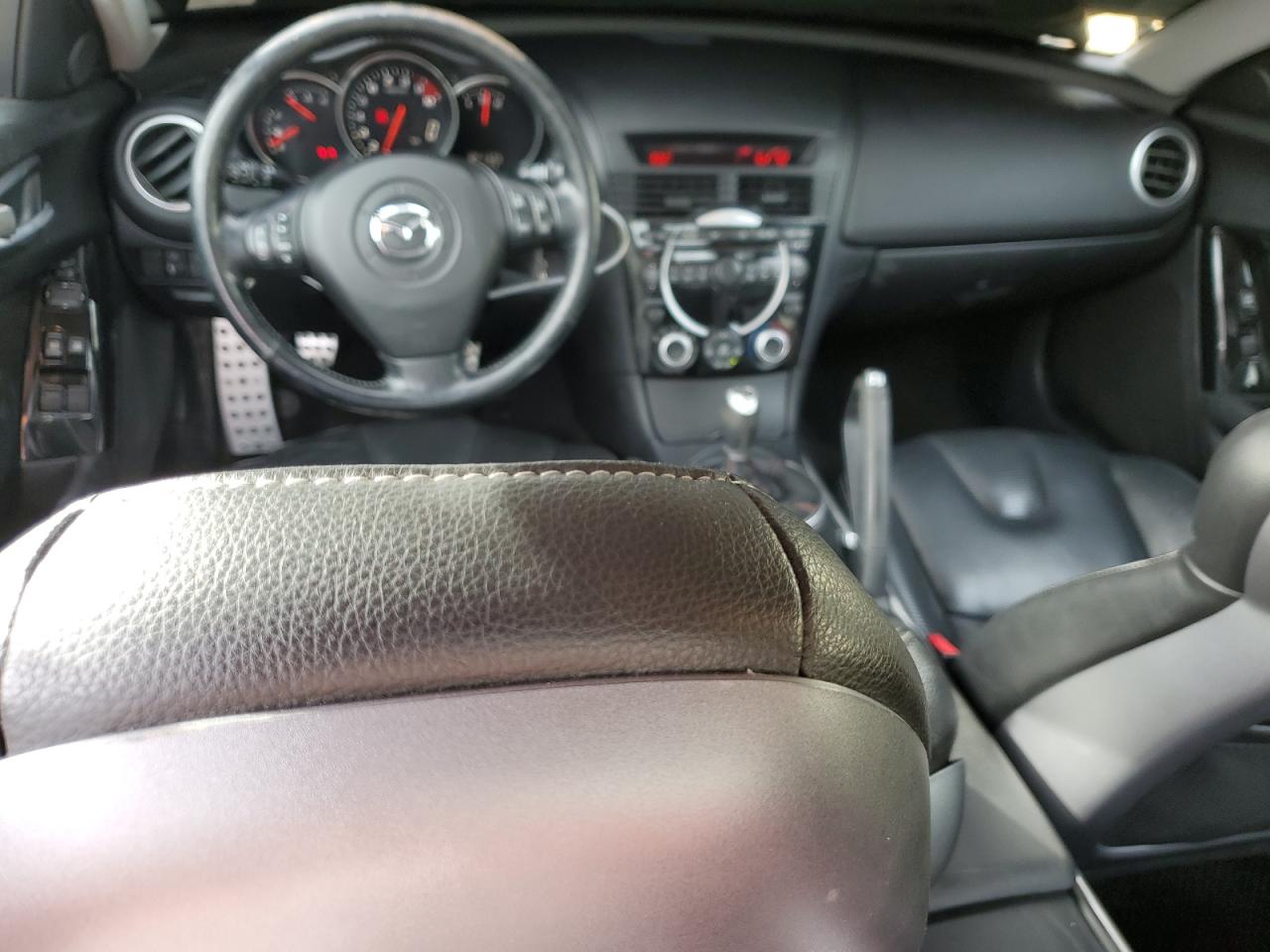 2005 Mazda RX-8 - Image 8