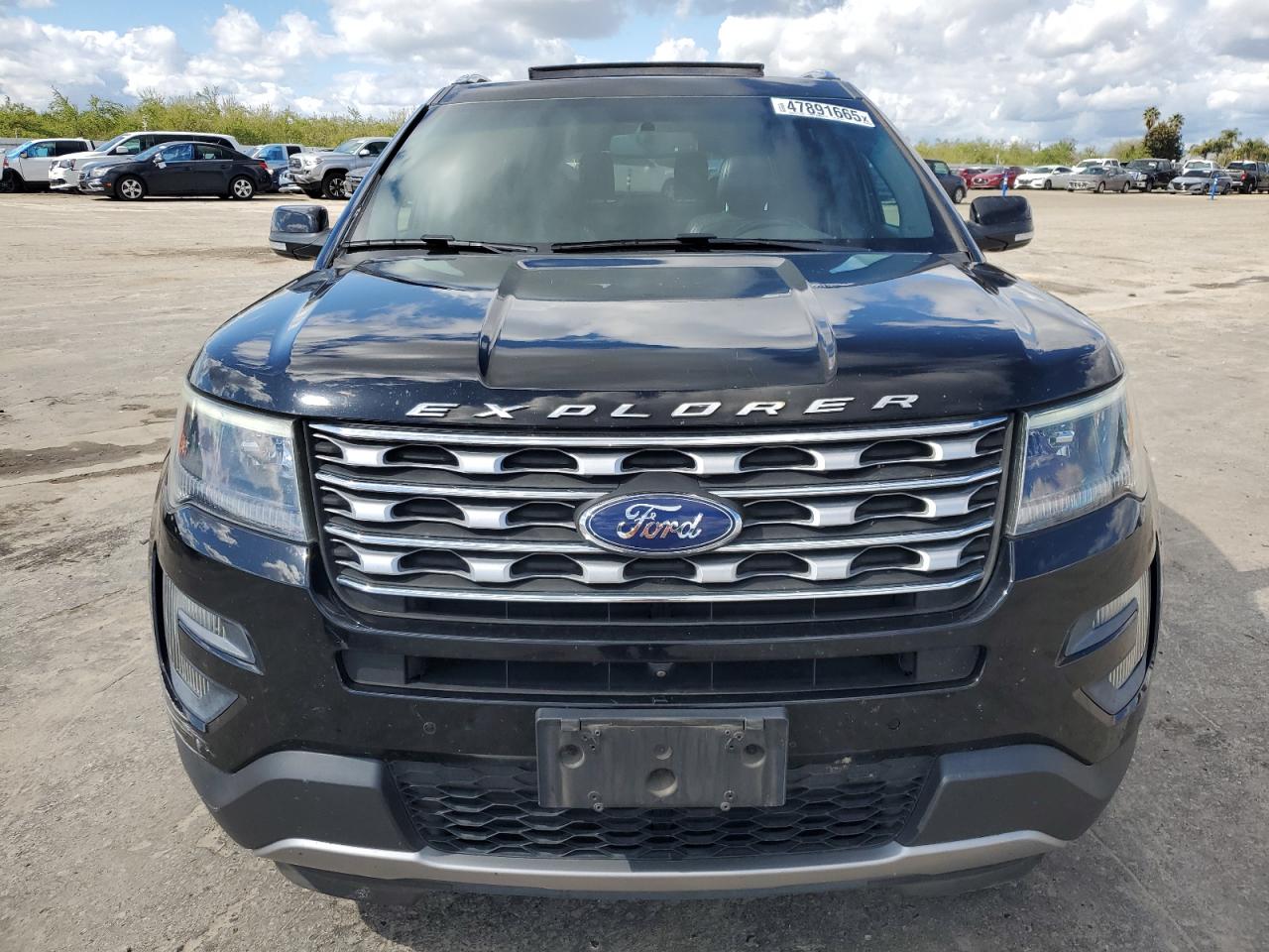 2016 Ford Explorer - Image 5
