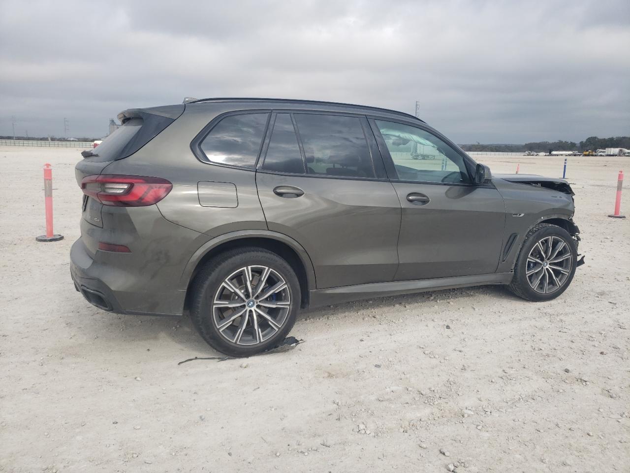 2022 BMW X5 - Image 3