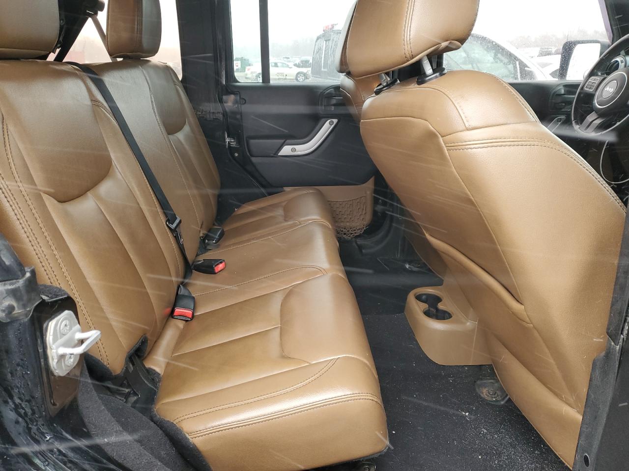 2014 Jeep Wrangler - Image 10