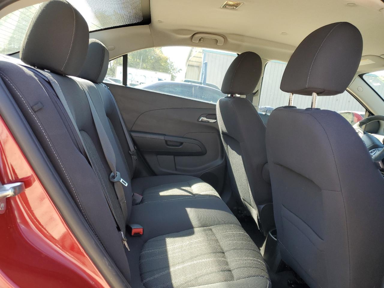 2015 Chevrolet Sonic - Image 10
