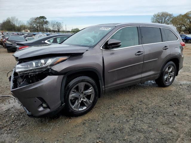  TOYOTA HIGHLANDER 2018 Серый
