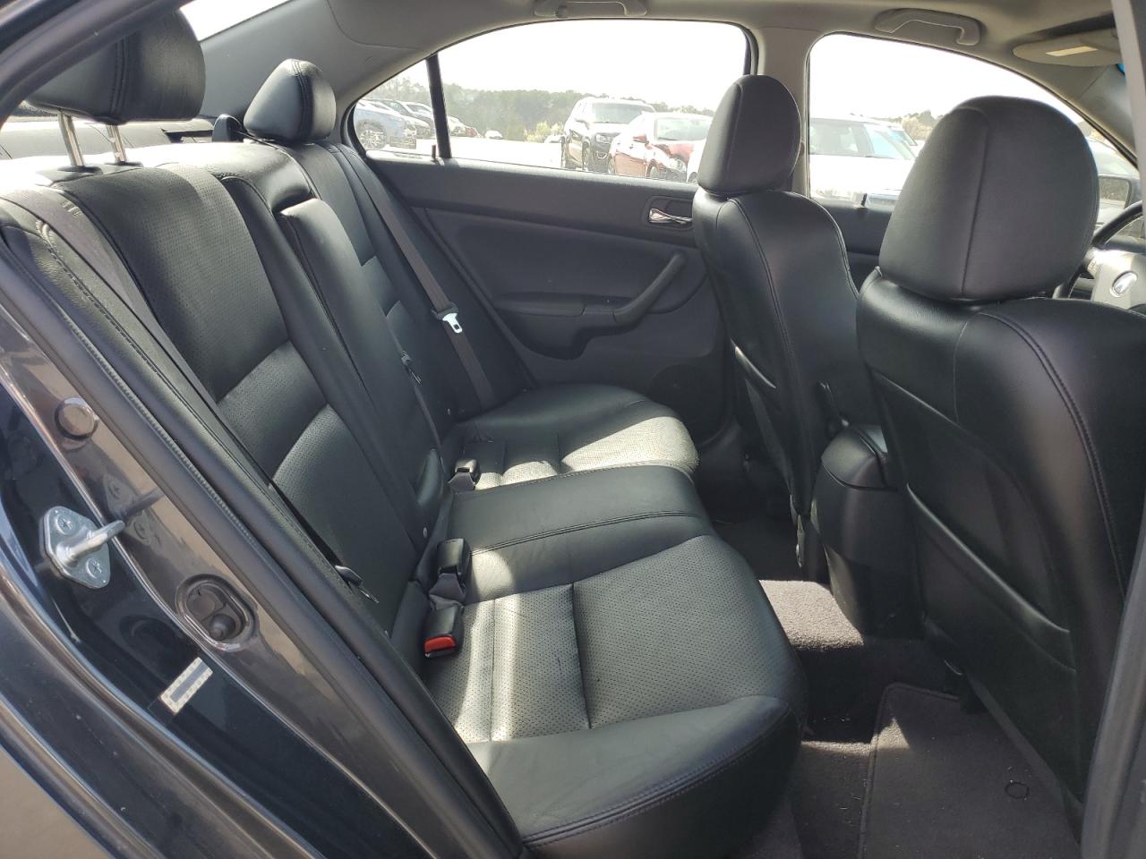 2004 Acura TSX - Image 10