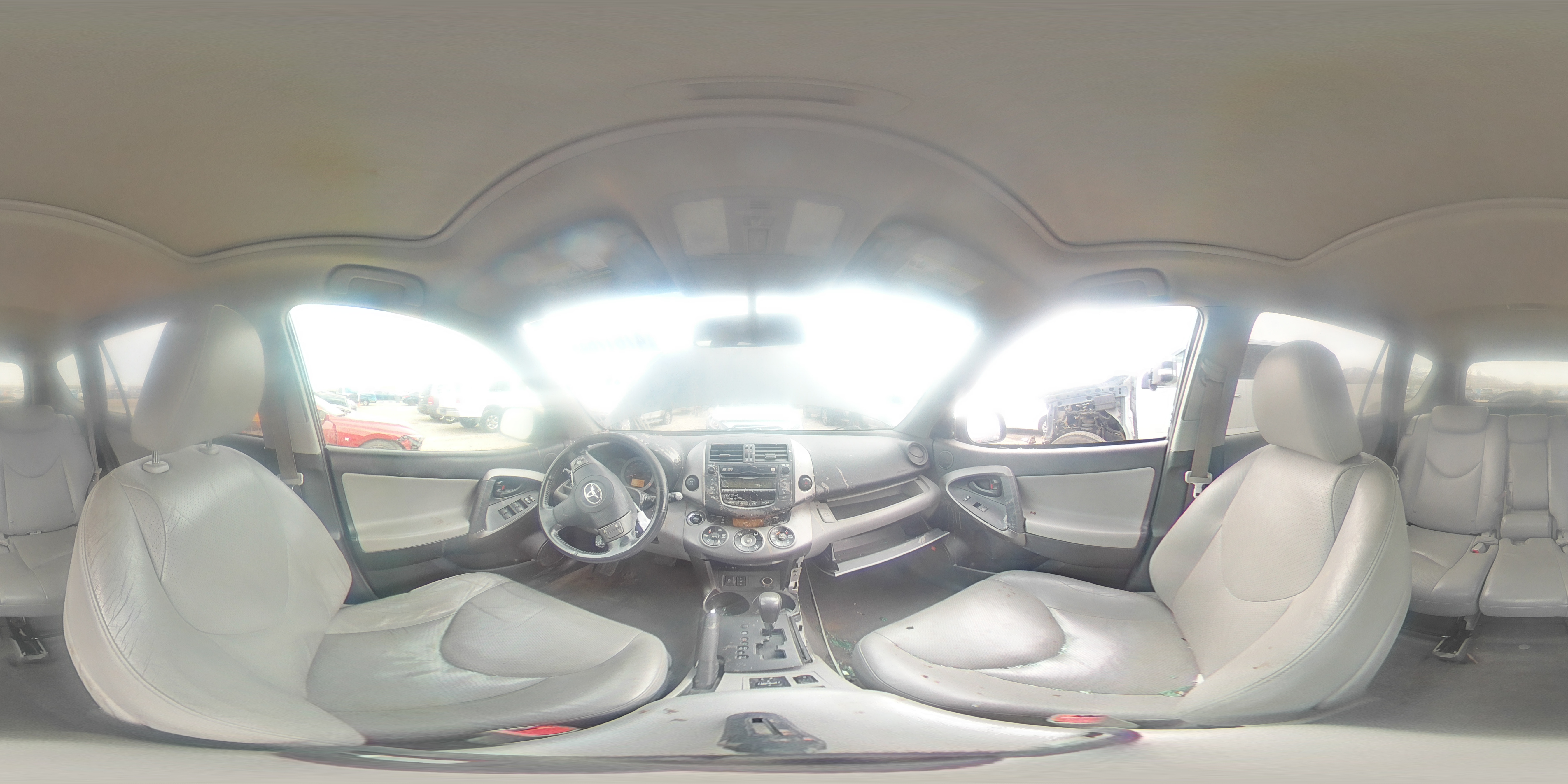 2010 Toyota RAV 4 - Image 12