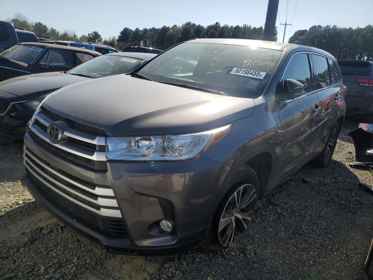 2017 Toyota Highlander Le for Sale in Shreveport, LA - Rear End