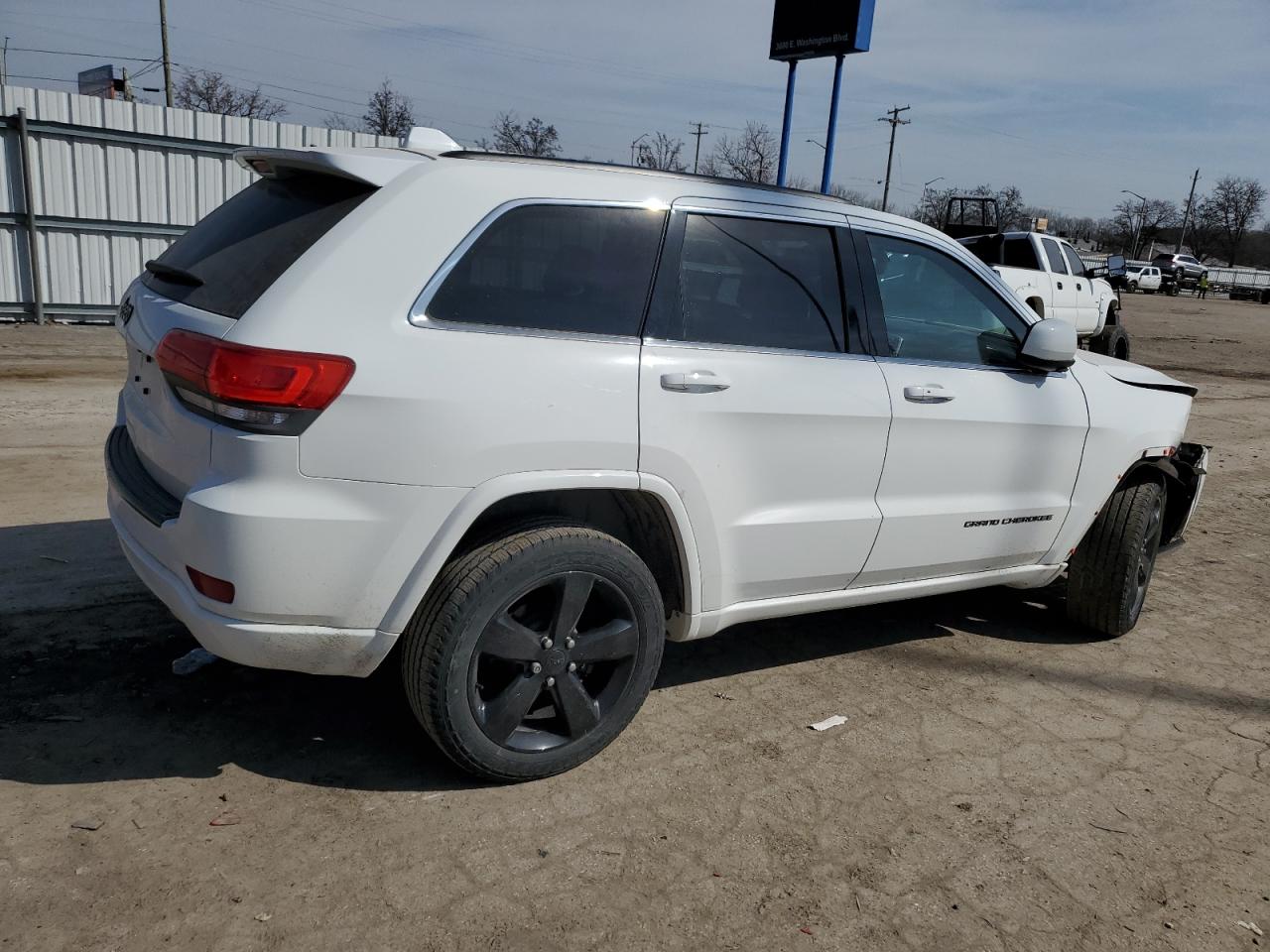 2014 Jeep Grand Cherokee - Image 3