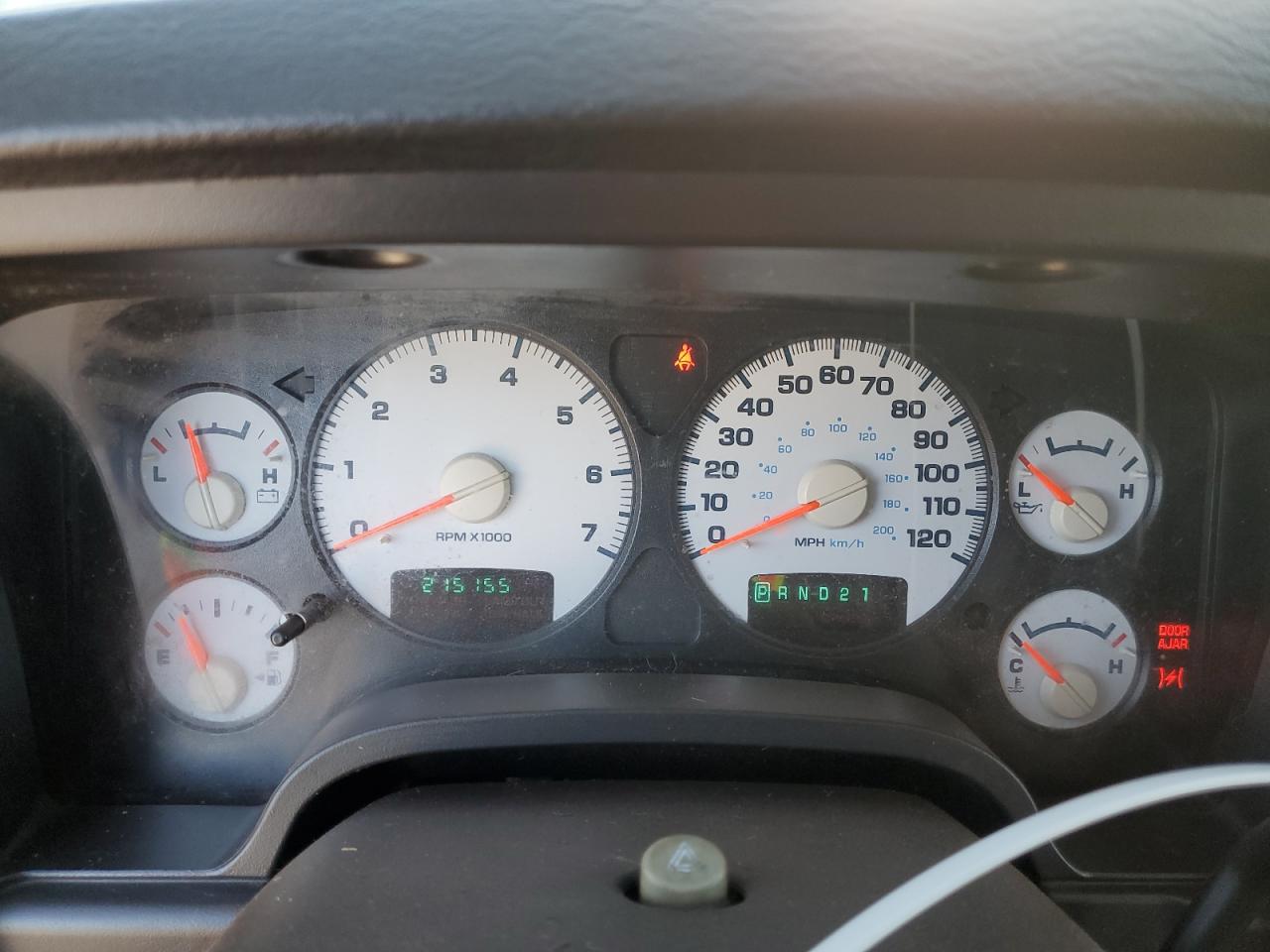 2004 Dodge RAM - Image 9