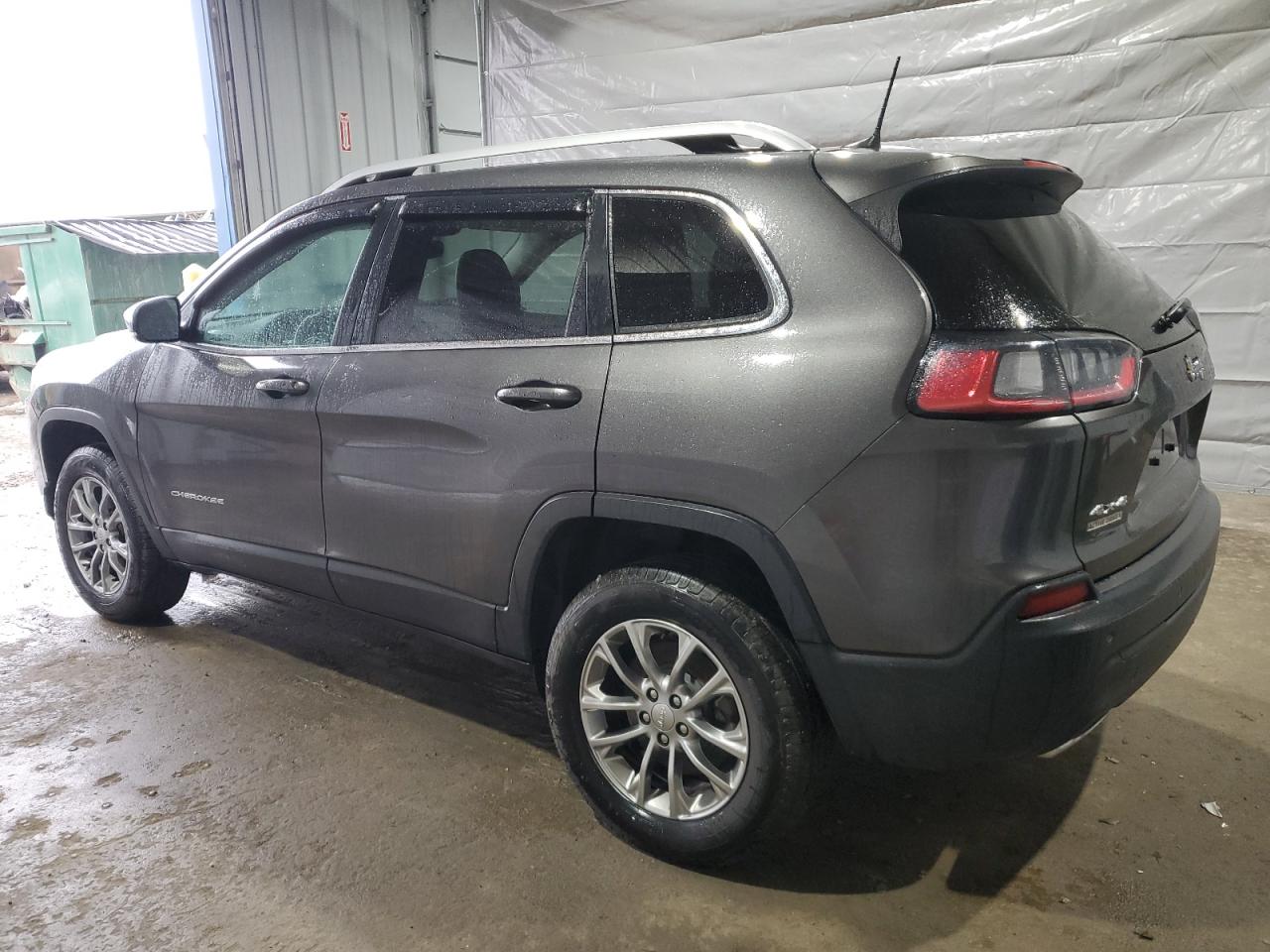 2019 Jeep Grand Cherokee - Image 2
