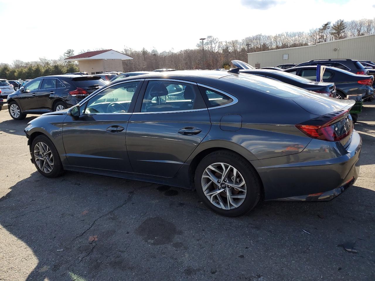 2023 Hyundai Sonata - Image 2