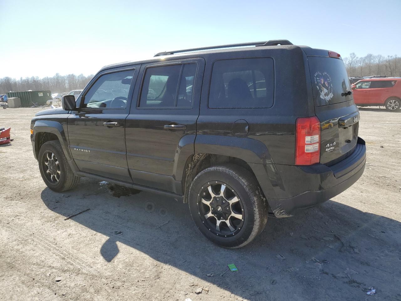 2017 Jeep Liberty (Patriot) - Image 2