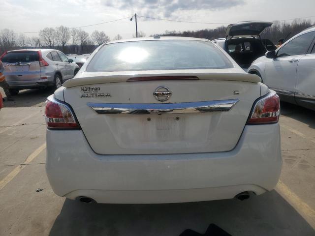  NISSAN ALTIMA 2015 Biały