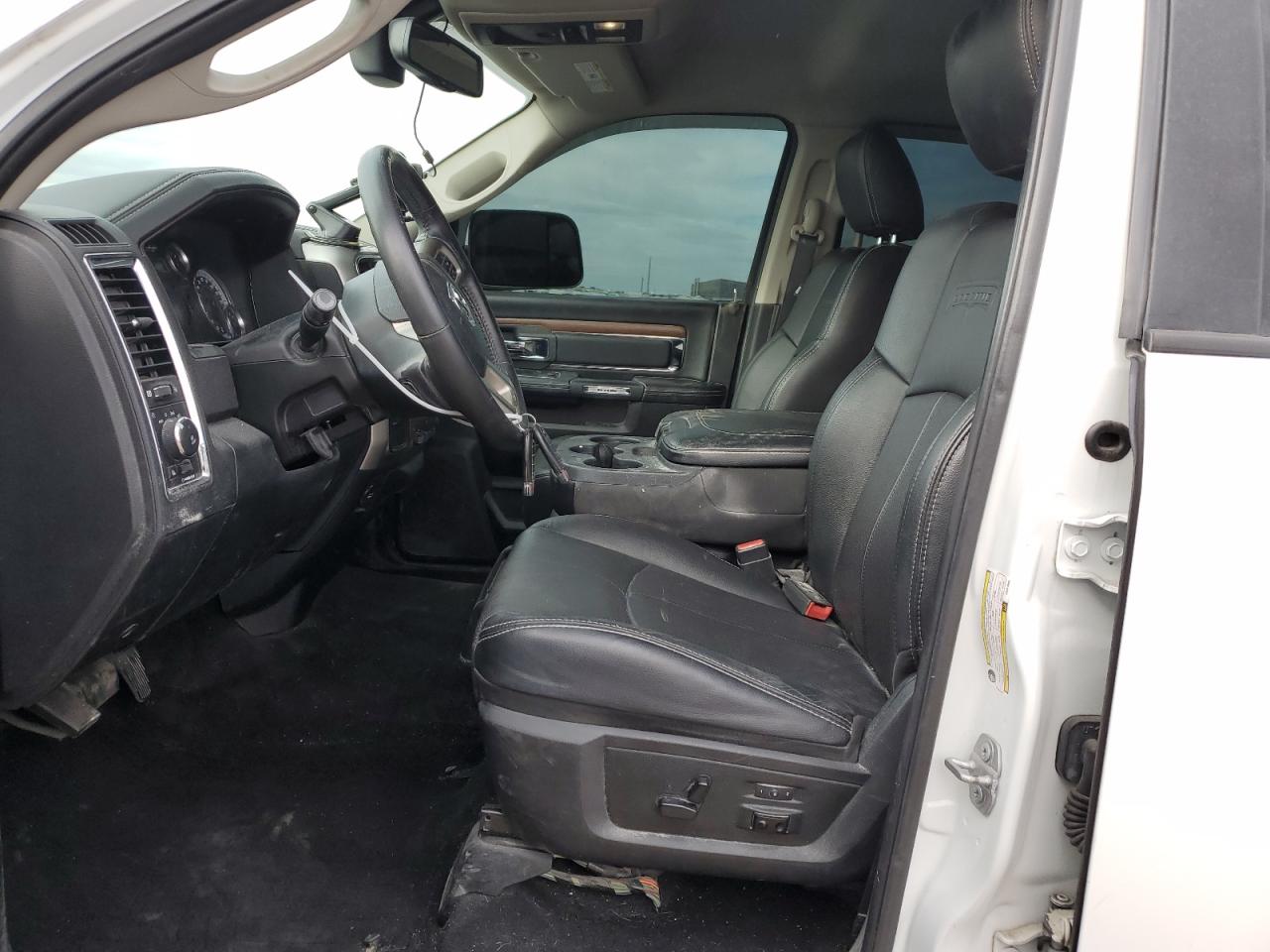 2018 RAM 2500 - Image 7