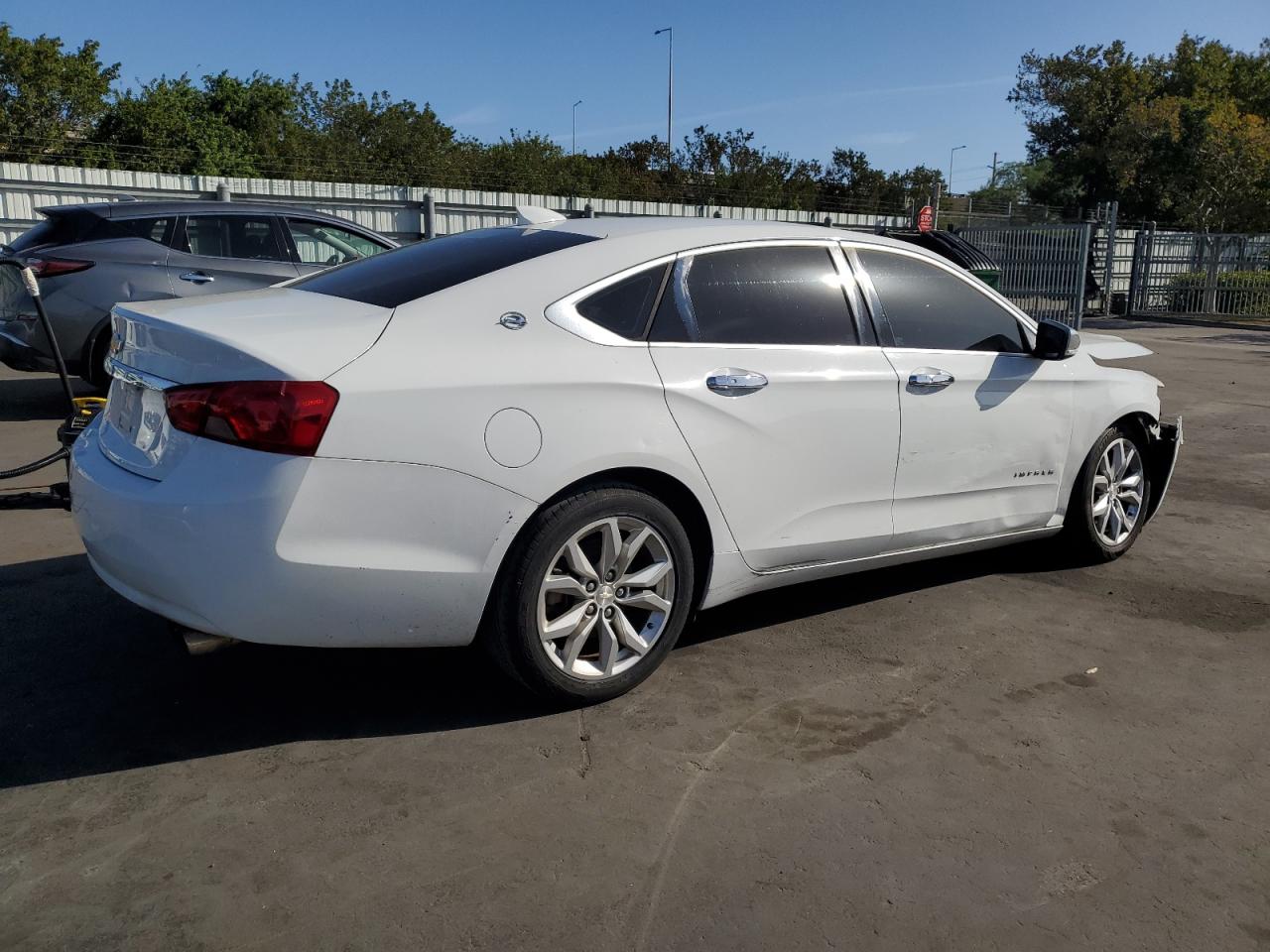 2017 Chevrolet Impala - Image 3