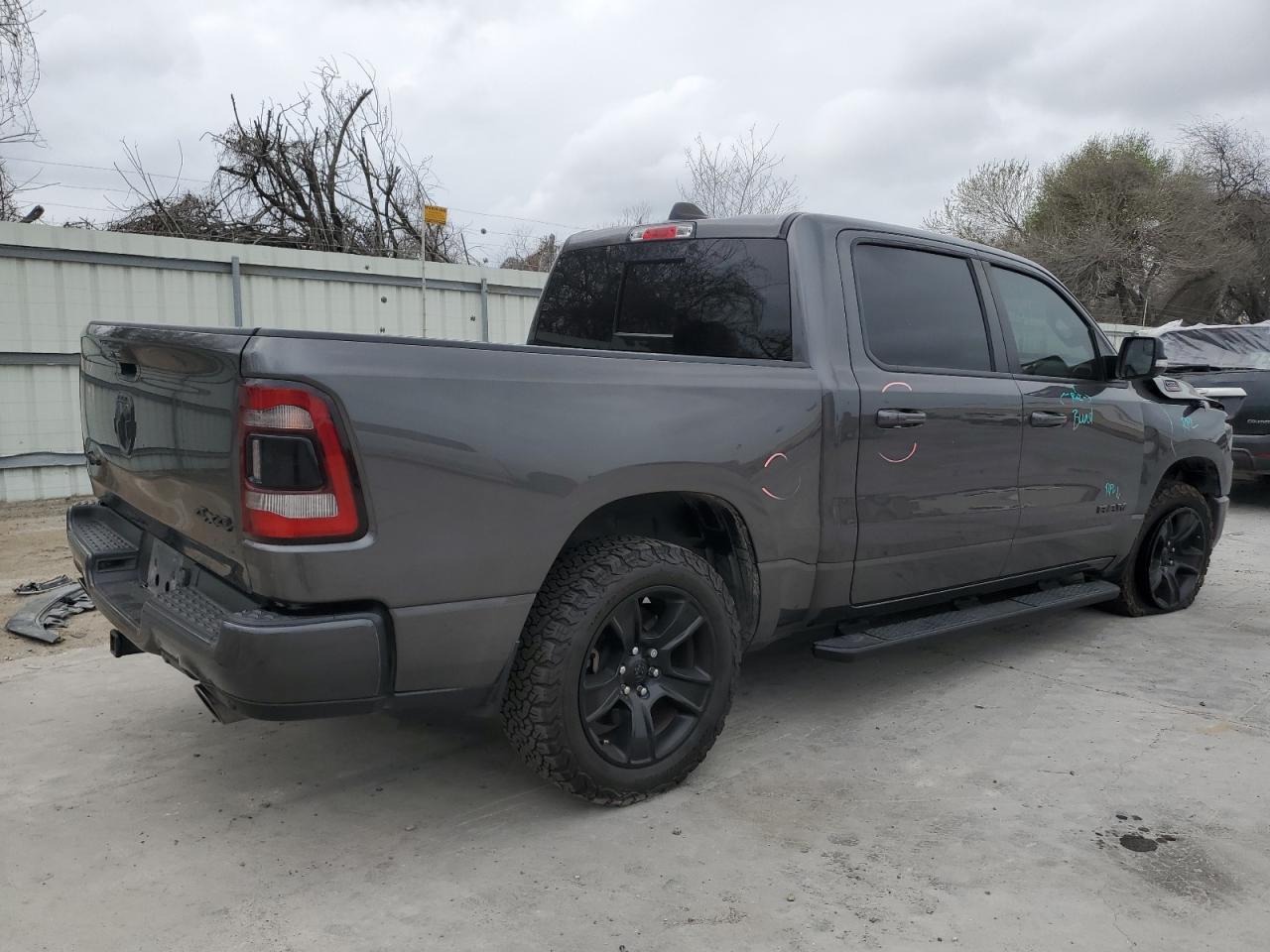 2022 RAM 1500 - Image 3