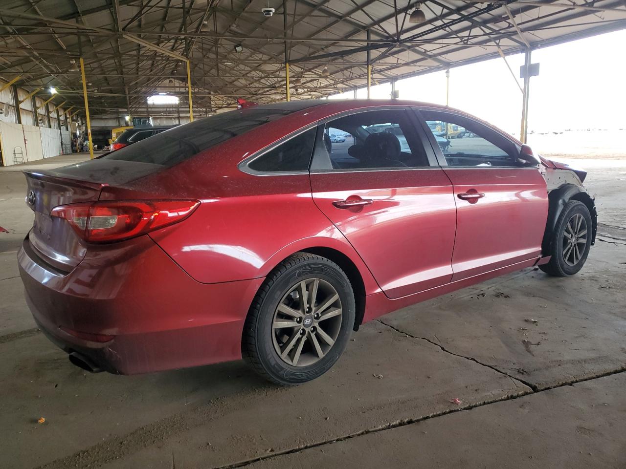 2015 Hyundai Sonata - Image 3