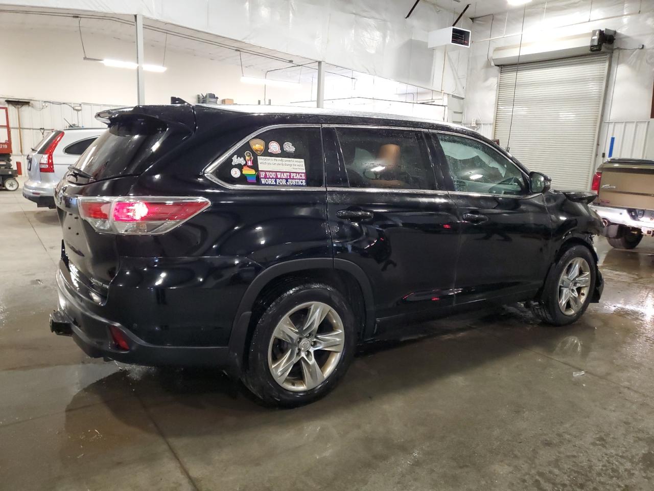 2015 Toyota Highlander - Image 3