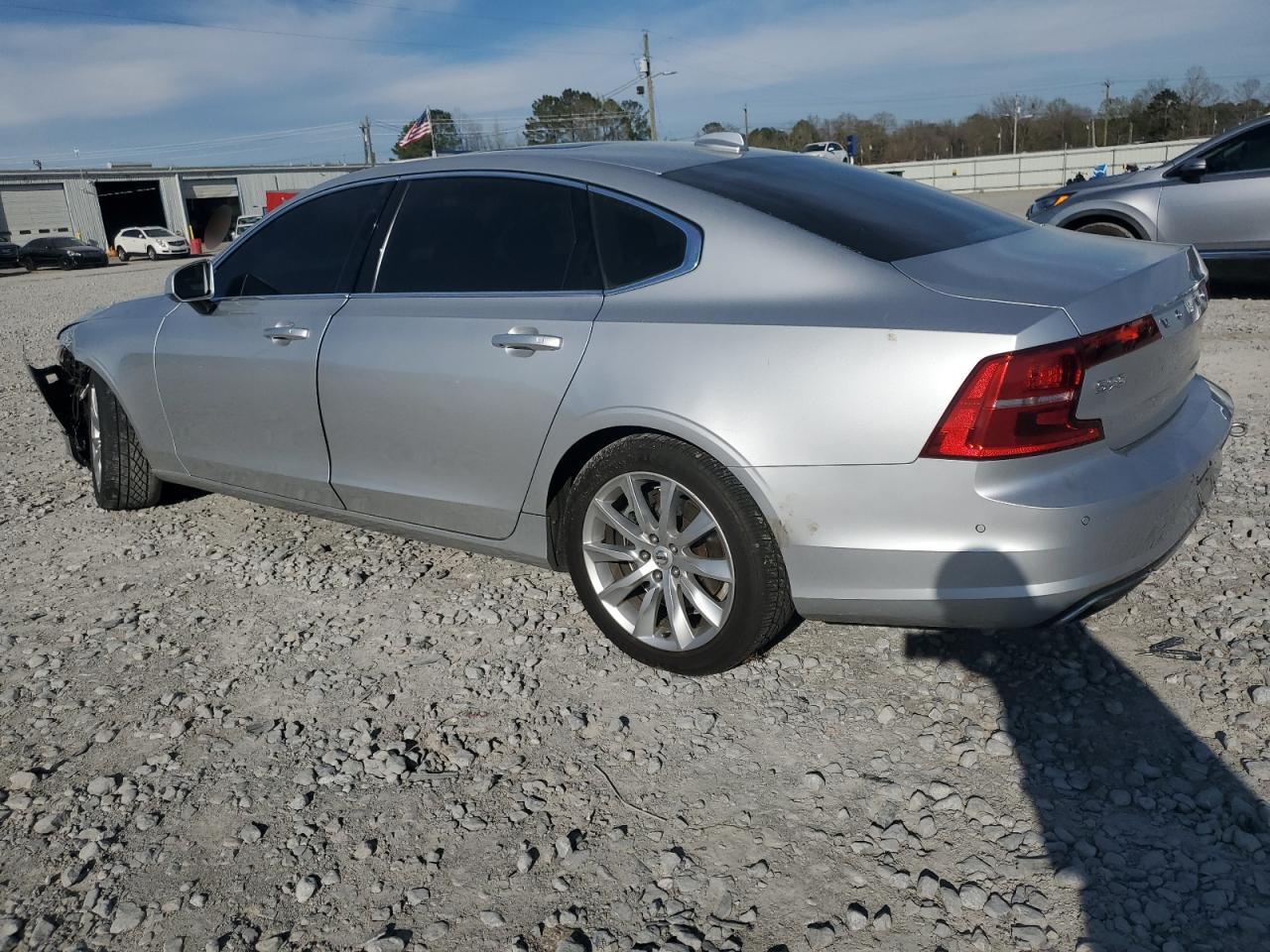 2018 Volvo S90 - Image 2