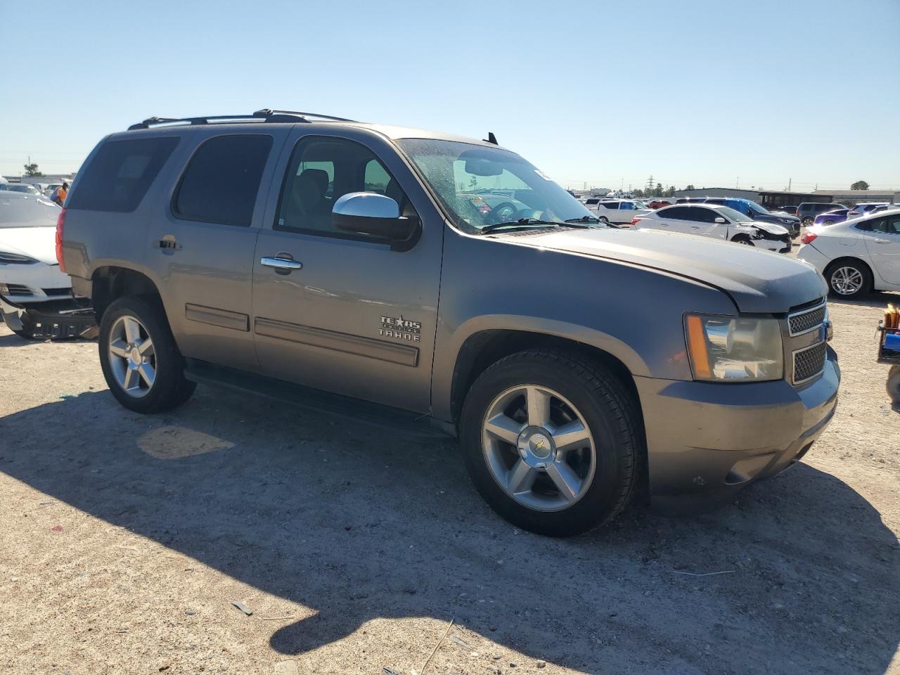 2011 Chevrolet Tahoe - Image 4