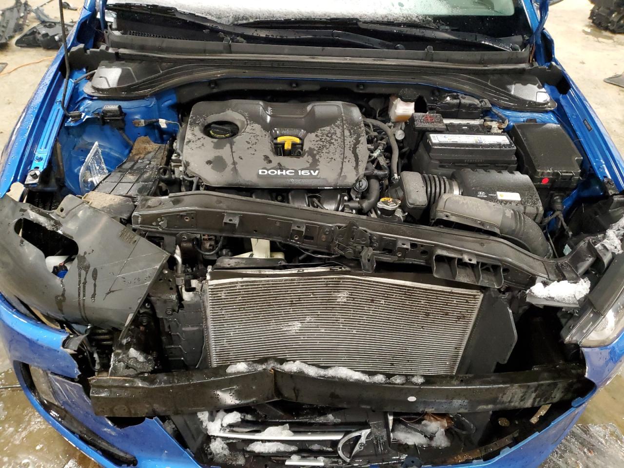 2018 Hyundai Elantra - Image 11