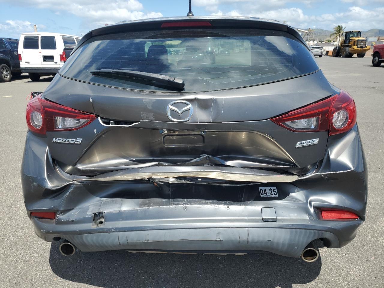 2017 Mazda 3 - Image 6